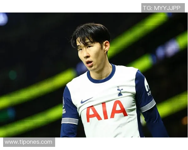 亚洲足球历史上破纪录的传奇球星是谁他如何改写足坛历史